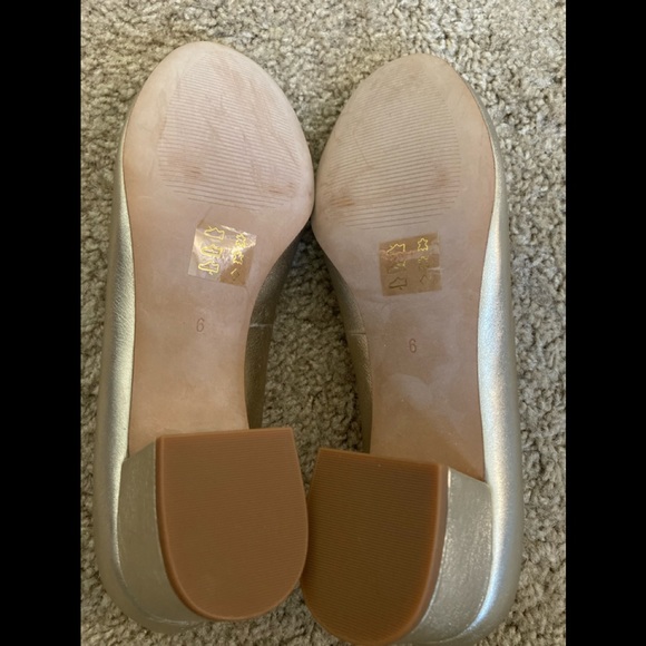 NWOT Madewell Ella Pump in Metallic, size 6 - Picture 8 of 9